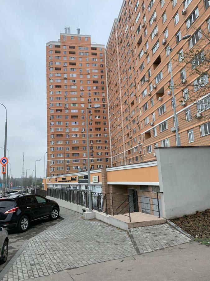 Квартира Возле Автовокзала Odesa Exterior photo